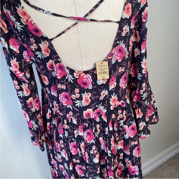 BNWT America Eagle Rosette mini dress Size lg - Picture 2 of 3